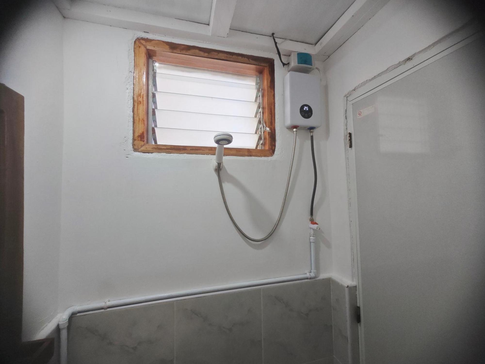 Room-Cola Inn Сикихор Экстерьер фото