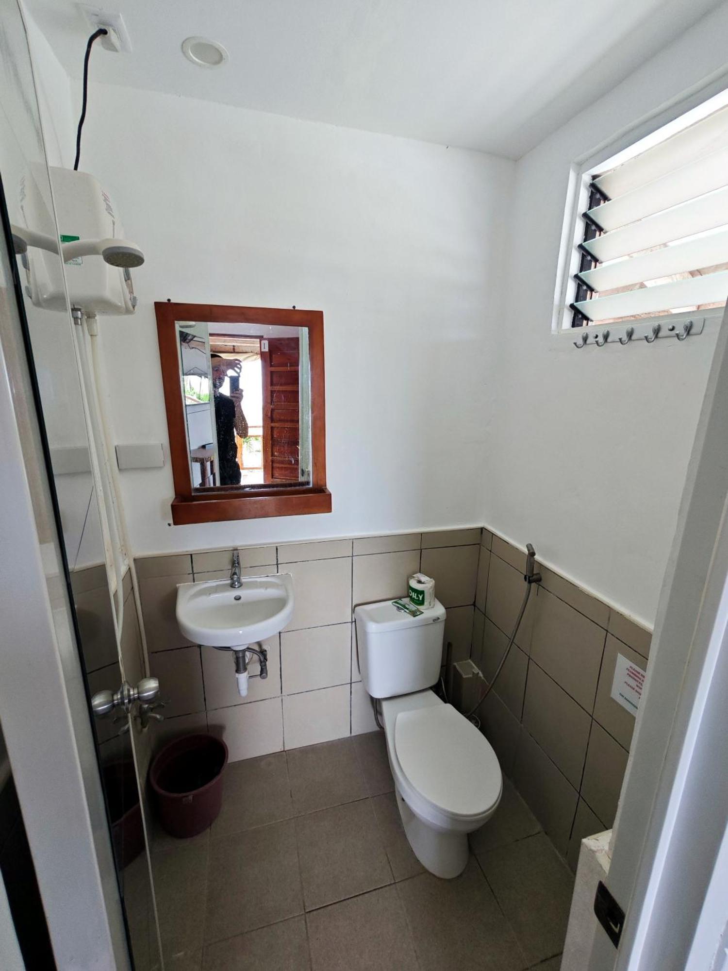 Room-Cola Inn Сикихор Экстерьер фото